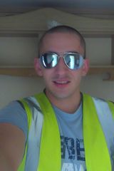 Foto pengguna sobek933