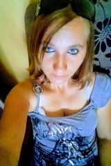 Foto pengguna Mila242424