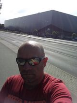 Foto pengguna RomanKomanski
