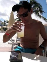 Foto pengguna dradrian22