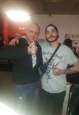 Foto pengguna falsefota