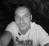 Foto pengguna mewka823