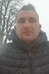 Foto pengguna Piotrkoks