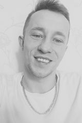 Foto pengguna PiotrUrbanski