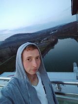 Foto pengguna Konczak
