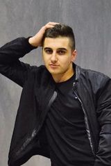 Foto pengguna wellknown