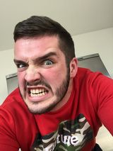 Foto pengguna KrissWhite