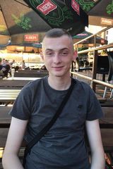 Foto pengguna Malolacik121