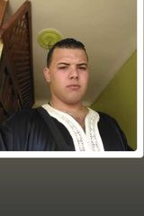 Foto pengguna MahmoudMochakis