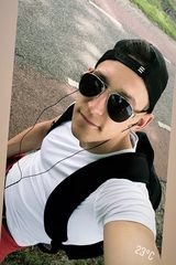 Foto pengguna AlbertD