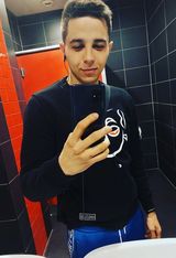 Foto pengguna TamtenT