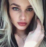 Foto pengguna WolnaaLalaa