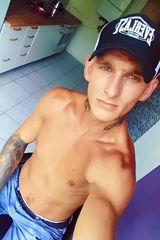 Foto pengguna Bartek071