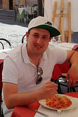 Foto pengguna Jarek3211