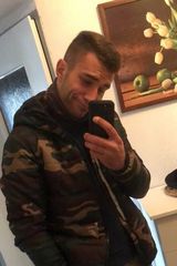 Foto pengguna AdrianeekAd