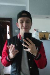 Foto pengguna merfi93