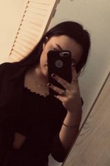 Foto pengguna Badgirl345