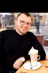 Foto pengguna HanaEl