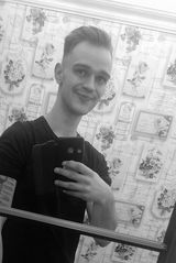Foto pengguna Symooonek