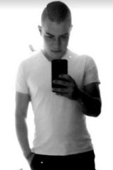 Foto pengguna Witek15155