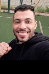 Foto pengguna ElhadiBr