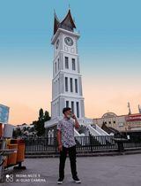 Foto pengguna Baharis