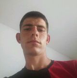 Foto pengguna Pintea