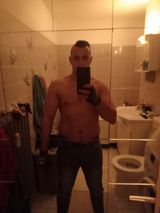 Foto pengguna lukasqwe123qgmail