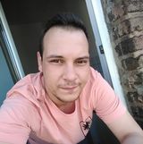 Foto pengguna sebastianzolnows22