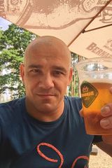 Foto pengguna SchneiderDa