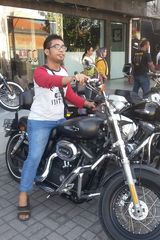 Foto pengguna madena