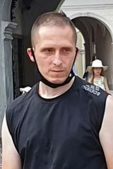 Foto pengguna AdrianAdriano1992