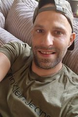 Foto pengguna KevinSk