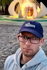 Foto pengguna Mroko123
