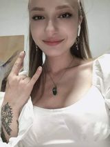 Foto pengguna Weronikaa2000