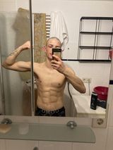 Foto pengguna MowMiDeave