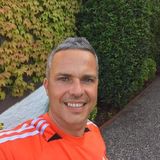 Foto pengguna LesarA