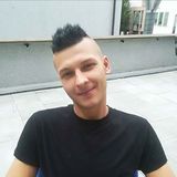 Foto pengguna Mikimiki666