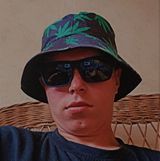 Foto pengguna Bartek47473737
