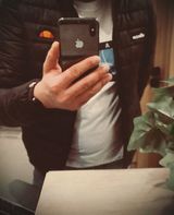 Foto pengguna zzyw4r9mxy