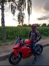 Фото користувача PiotrPawluczuk