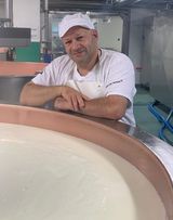 Photos cheesemaker