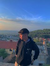 Fotka uživatele aymanebelouard