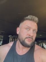 Foto pengguna Deprechaa