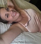 Foto pengguna alicesloan03