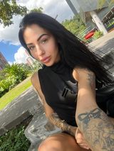 Fotka uživatele tinatattooed