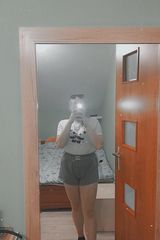 Foto pengguna Brunetka12457