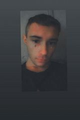 Foto pengguna Adrian5679