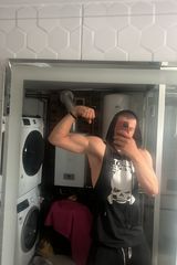 Foto pengguna Caspar06