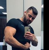 Foto pengguna Maatti27